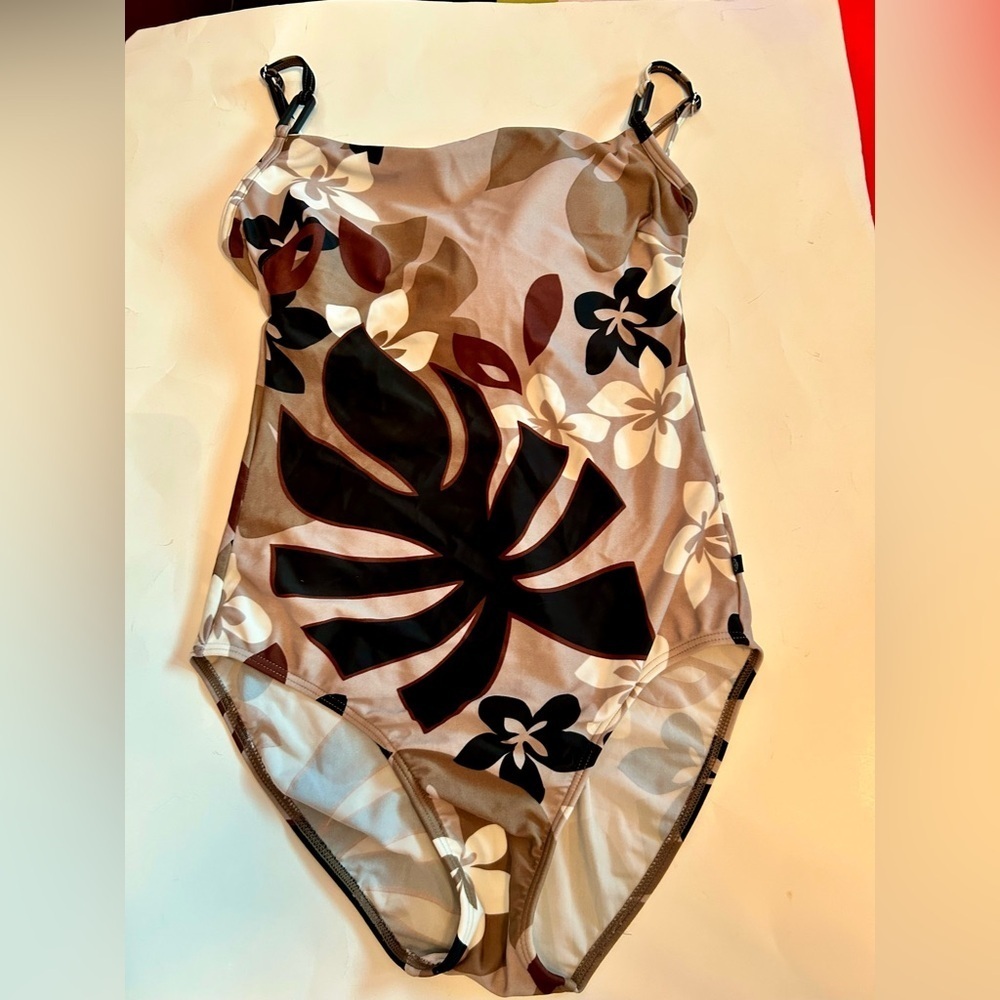 EUC La Senza Floral One-Piece Swimsuit